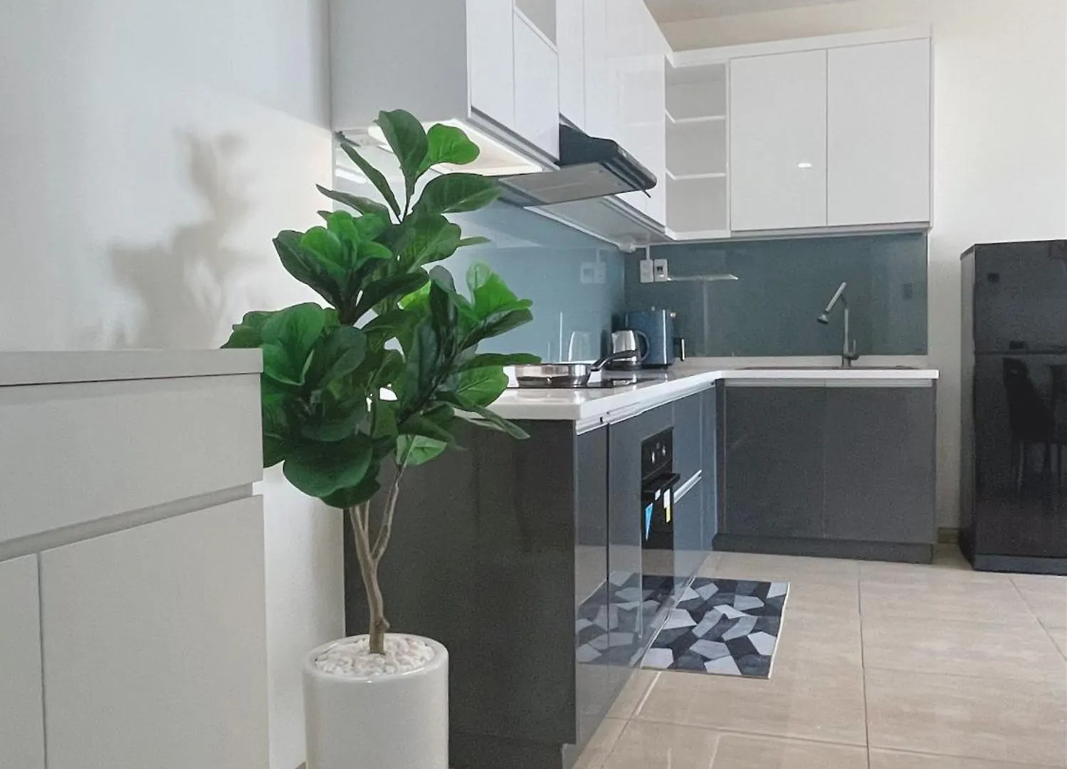 Monarchy Apartment 2Br-80M2 Han River View Da Nang